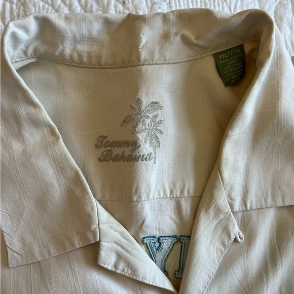 Tommy Bahama camp shirt - Picture 3 of 3
